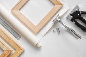Supports: Canvas, Stretcher and Pliers