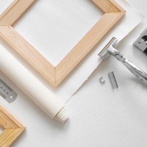 Supports: Canvas, Stretcher and Pliers
