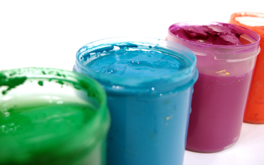 Casein paint
