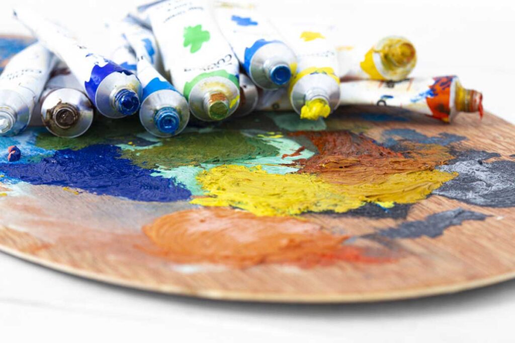 Modern oil paints and water sensitivity